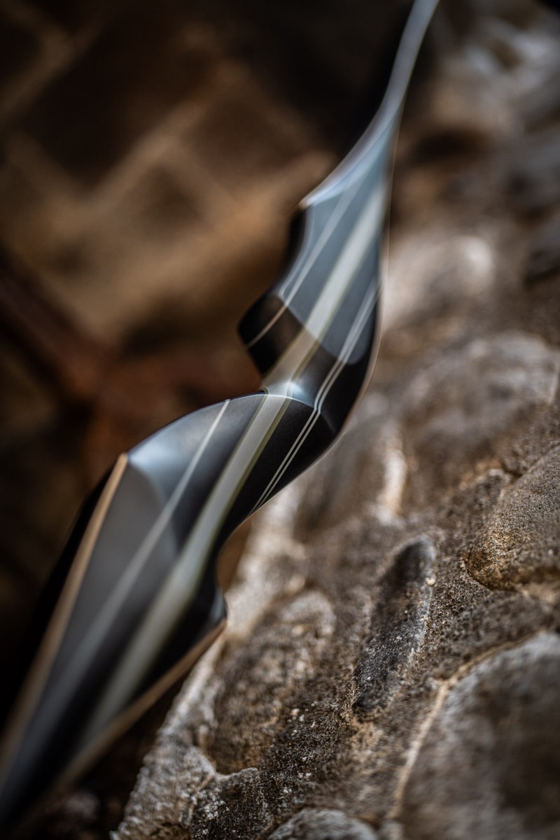 SN# 25148 Rare CUSTOM G10/Micarta Damon Howatt MAMBA ELITE (Custom Black Micarta + Green / Grey G10 Multi-Layered + Black Glass) RH 50# (58" AMO) 10/10 NEW (RARE, ONLY 1 IN STOCK — READY TO SHIP)